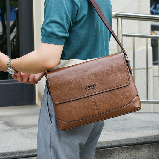 Vintage Leather Daily Messenger Bag
