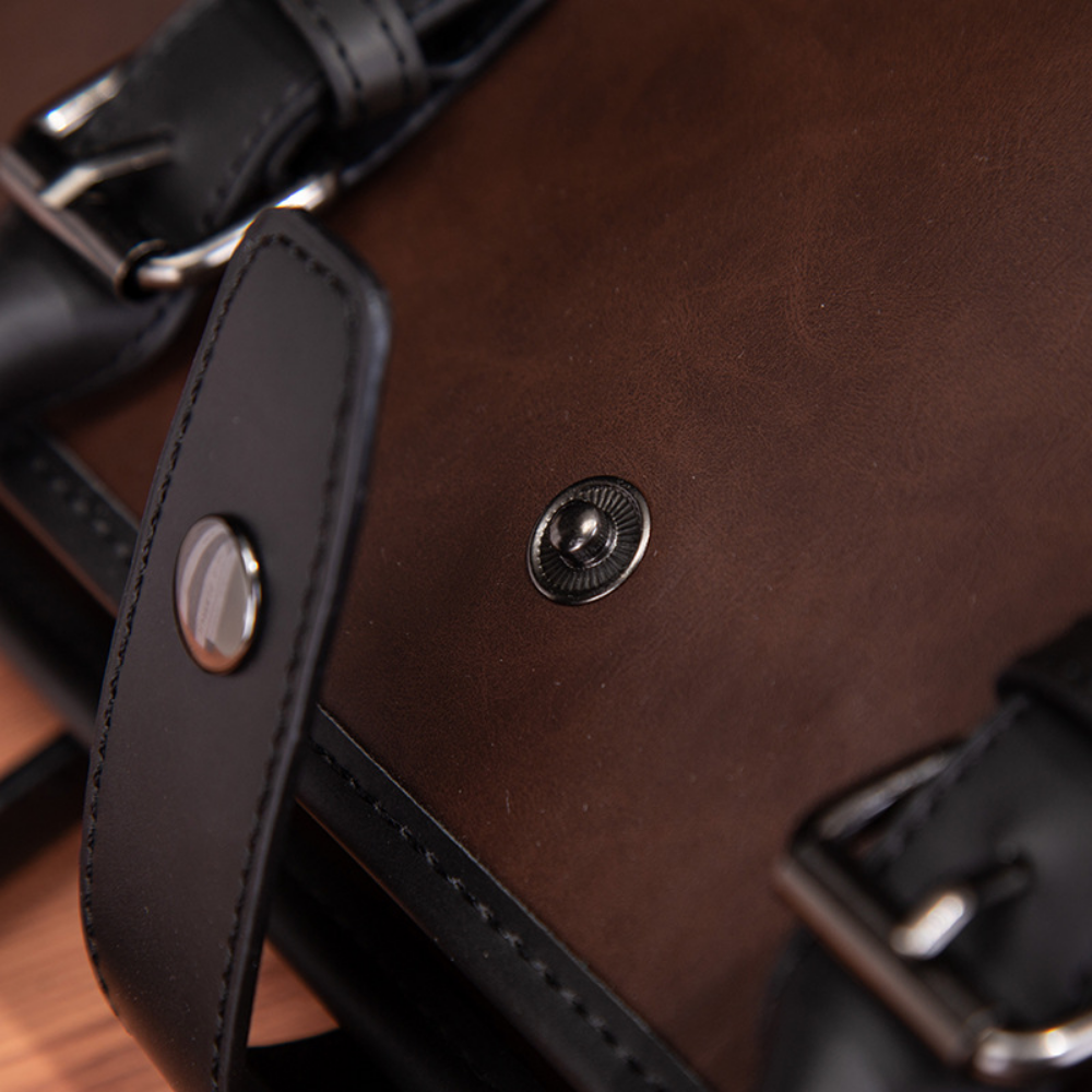 Minimalist Slim Leather Briefcase
