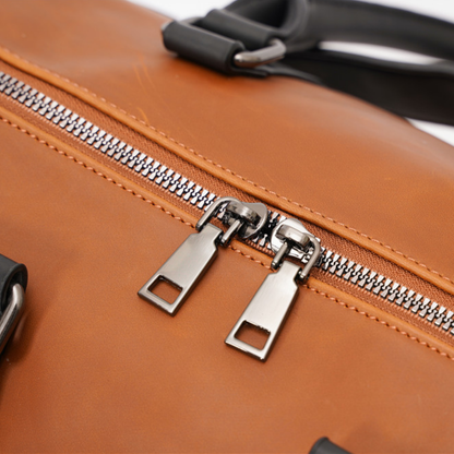 Sophisticated Leather Executive Weekender