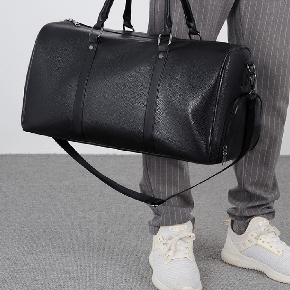 Classic Leather Overnighter Duffle