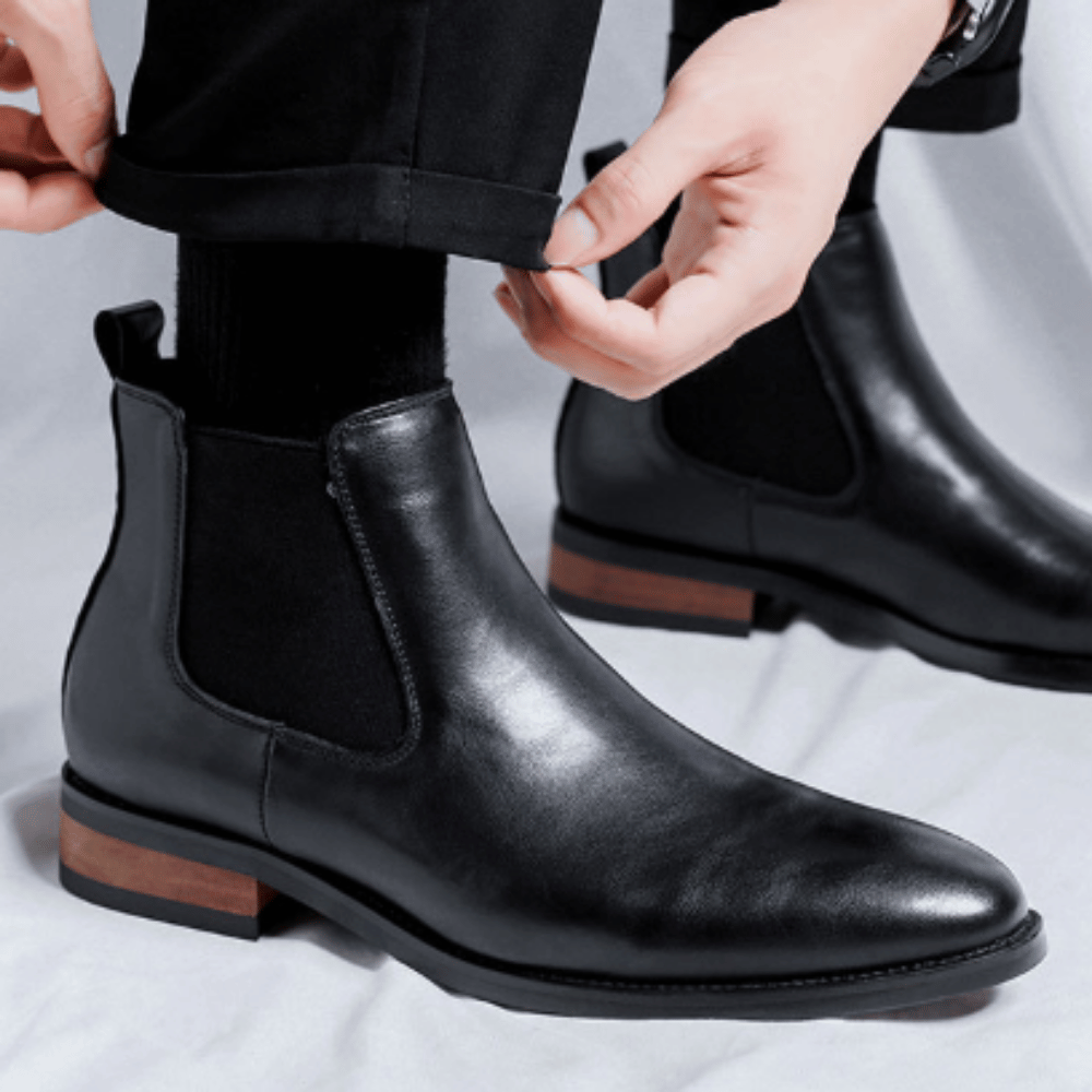 Bota Chelsea Masculina em Couro Moreau
