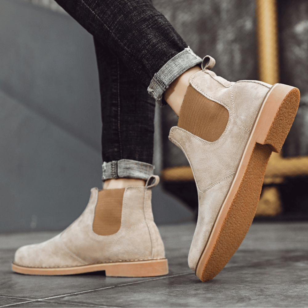Bota Chelsea de Couro Camurça Rochester