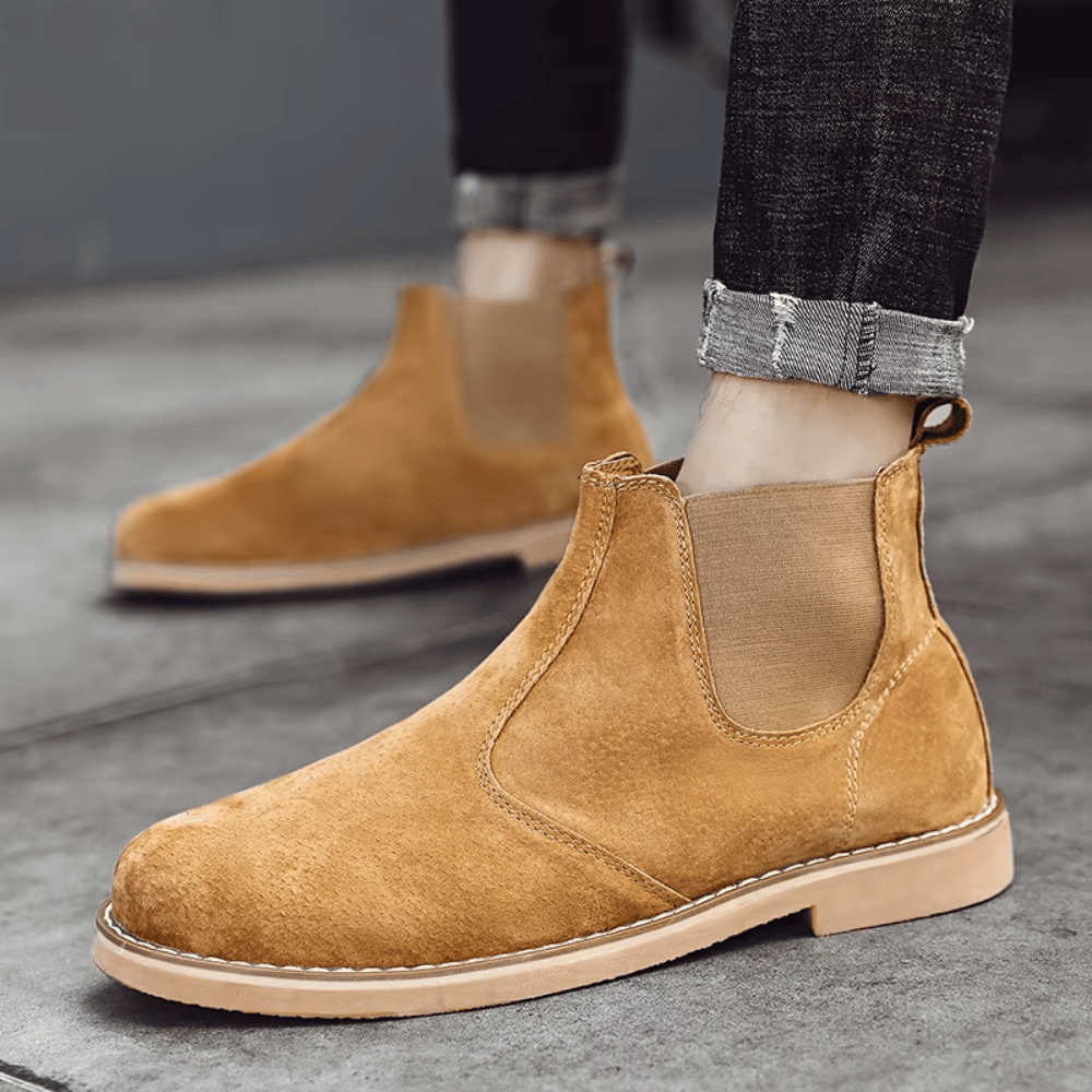 Bota Chelsea de Couro Camurça Rochester