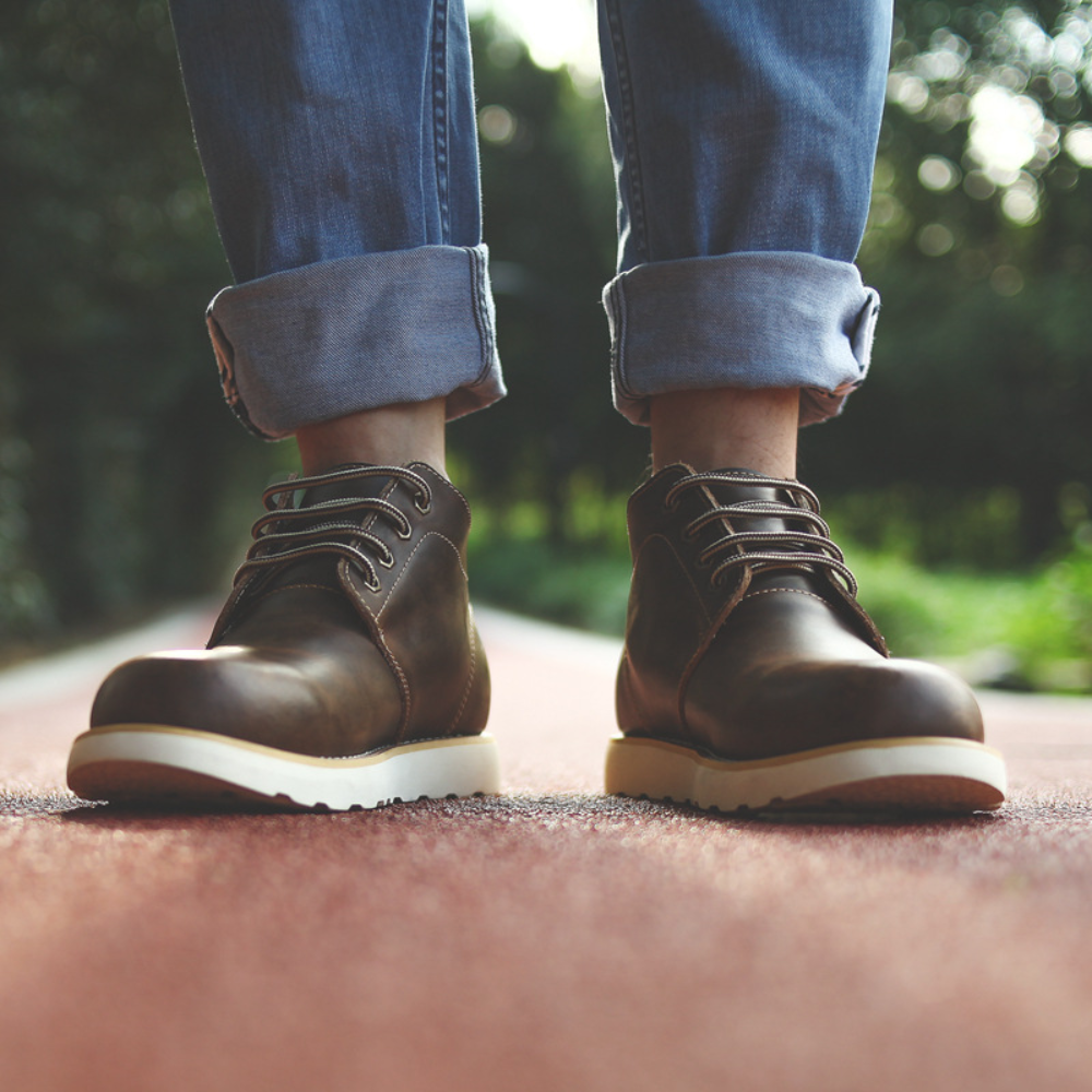 Bota Masculina em Couro Wilfred – Estilo Rústico