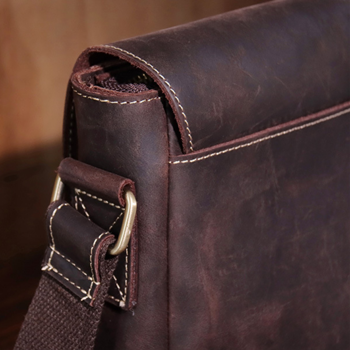 Heritage Genuine Leather Messenger Bag