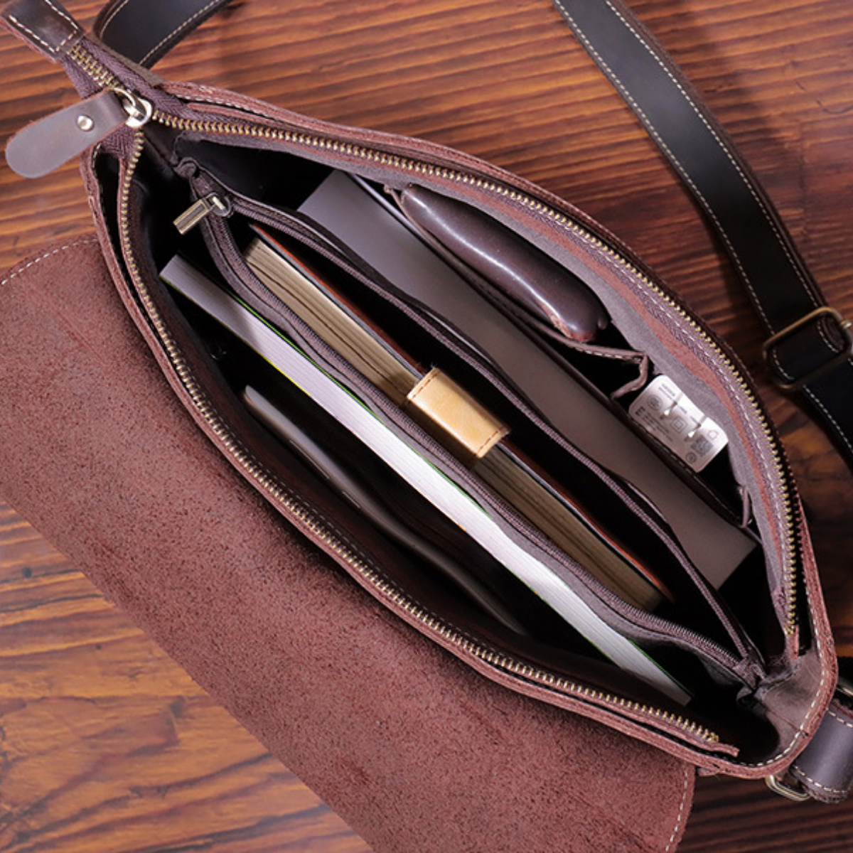 Heritage Genuine Leather Messenger Bag