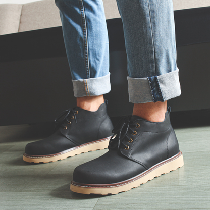 Bota Masculina em Couro Wilfred – Estilo Rústico