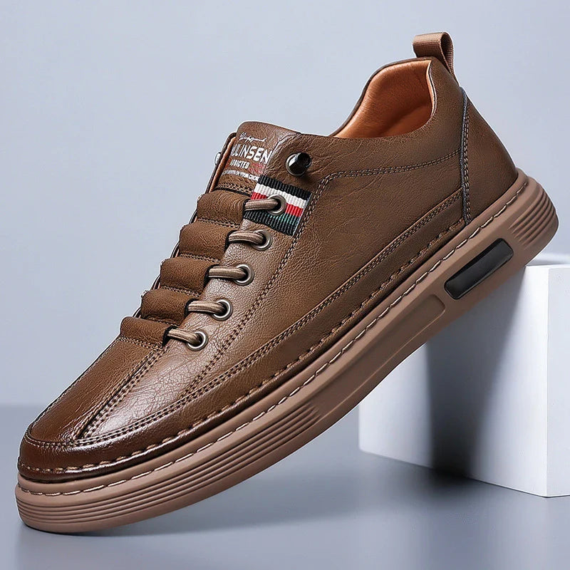 Tênis Casual Masculino em Couro Axel