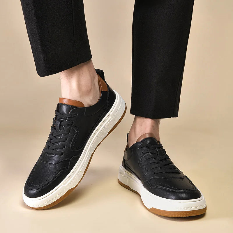 Tênis Casual Masculino em Couro Magnus