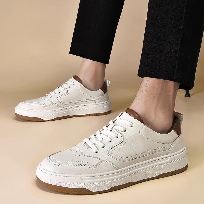 Tênis Casual Masculino em Couro Magnus