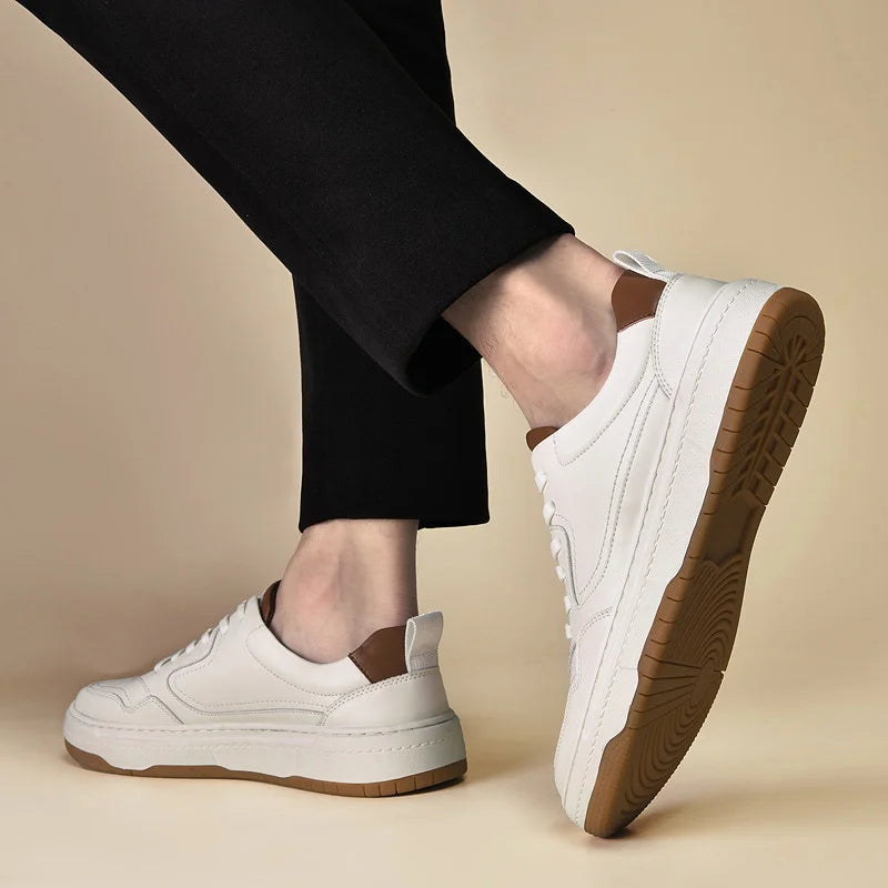 Tênis Casual Masculino em Couro Magnus