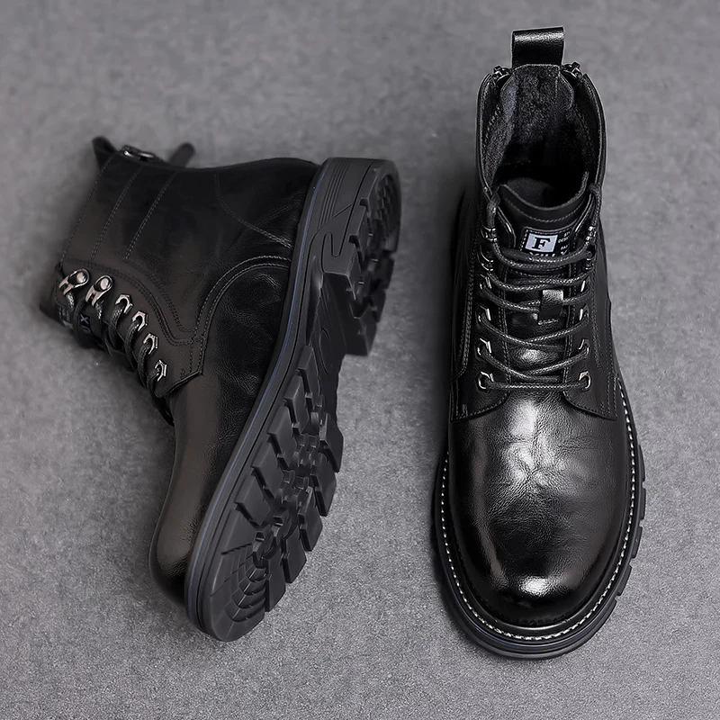 Bota Masculina Premium em Couro Tecnológico Aurelius